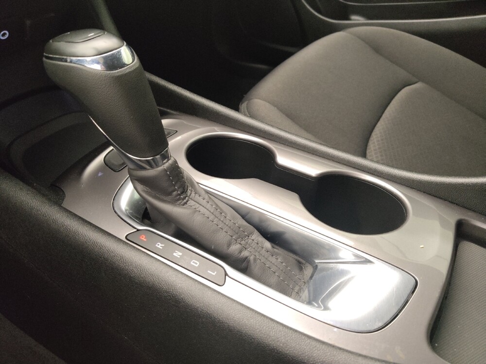 2020 Chevrolet Malibu in San Antonio, TX 78238 - 18081523 26