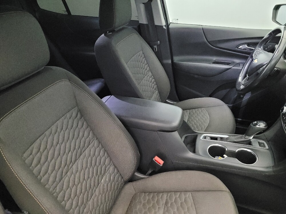 2020 Chevrolet Equinox in Plymouth Meeting, PA 19462 - 18081533 21