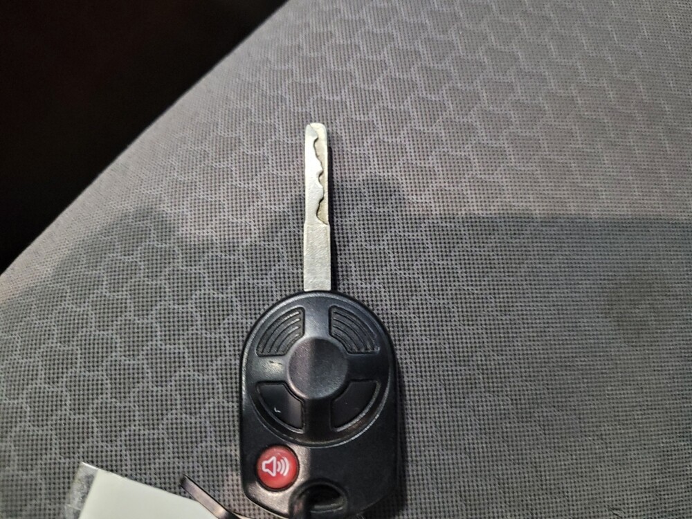 2018 Ford Escape in Owings Mills, MD 21117 - 18081547 32