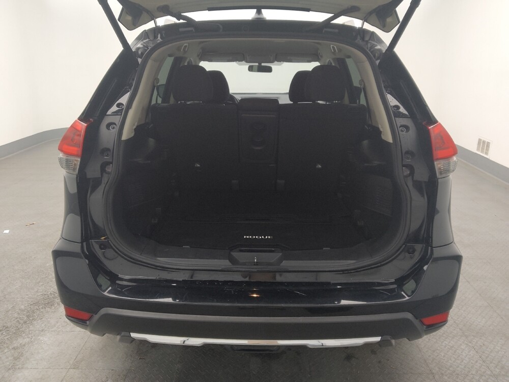 2018 Nissan Rogue in Wichita, KS 67207 - 18081561 29