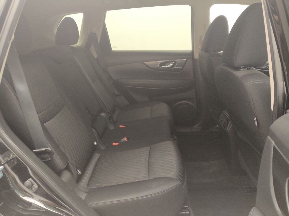 2018 Nissan Rogue in Wichita, KS 67207 - 18081561 19