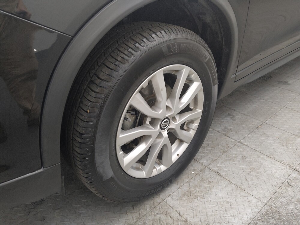 2018 Nissan Rogue in Wichita, KS 67207 - 18081561 31