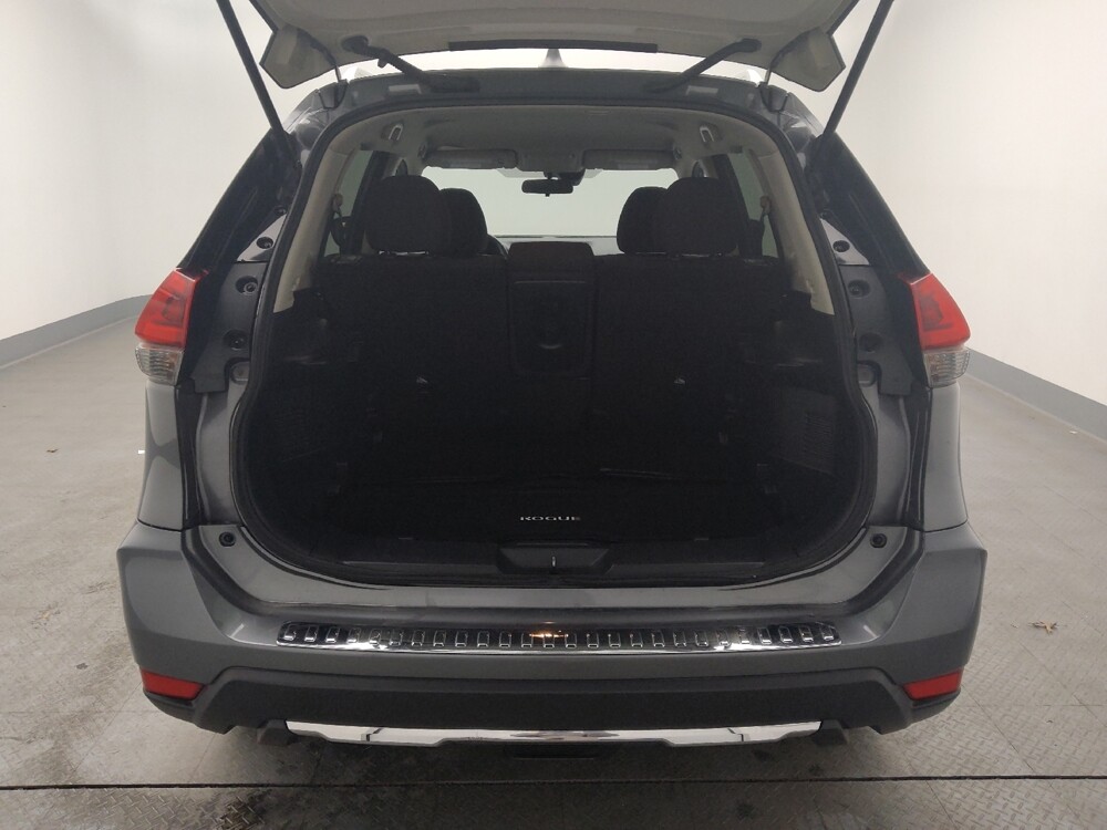 2019 Nissan Rogue in Topeka, KS 66611 - 18081564 29