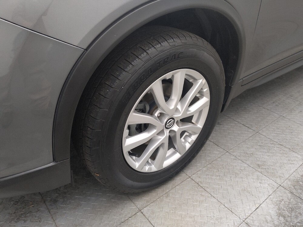 2019 Nissan Rogue in Topeka, KS 66611 - 18081564 31