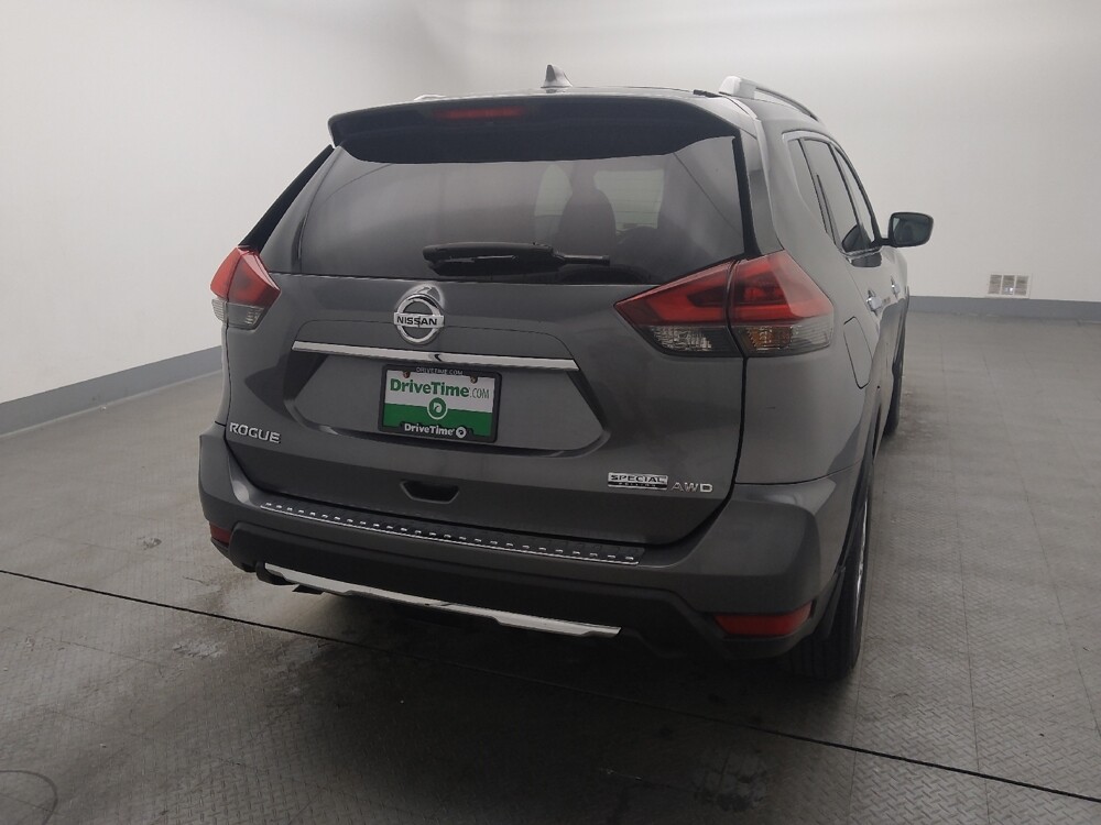 2019 Nissan Rogue in Topeka, KS 66611 - 18081564 7
