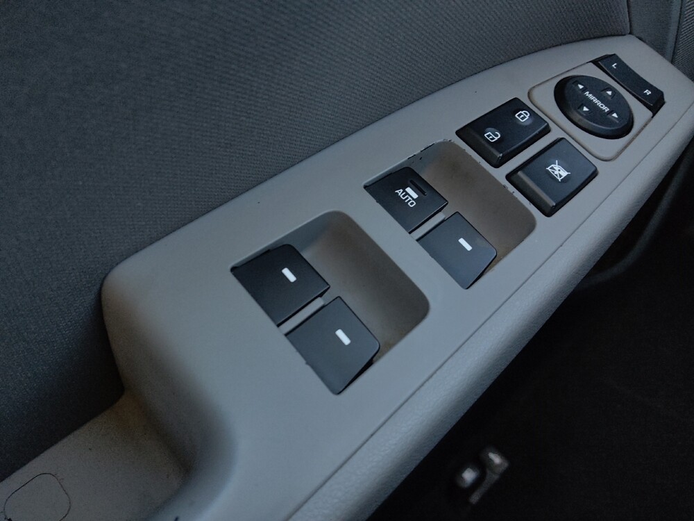 2020 Hyundai Elantra in Chattanooga, TN 37421 - 18081582 27