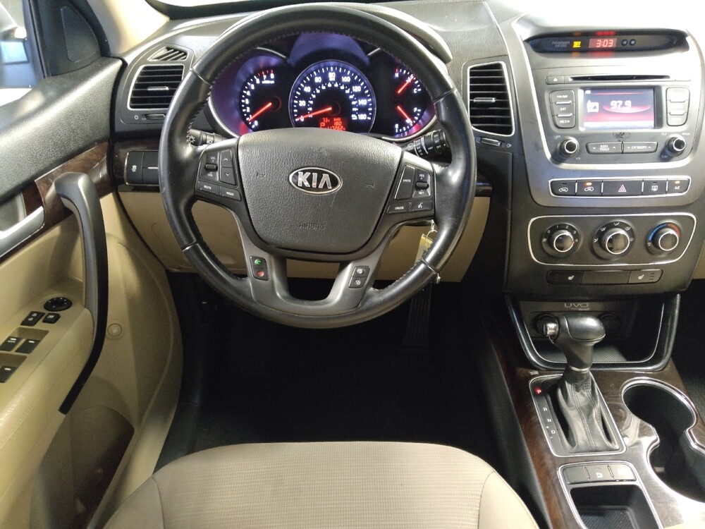 2015 Kia Sorento in Clearwater, FL 33764 - 18081592 22