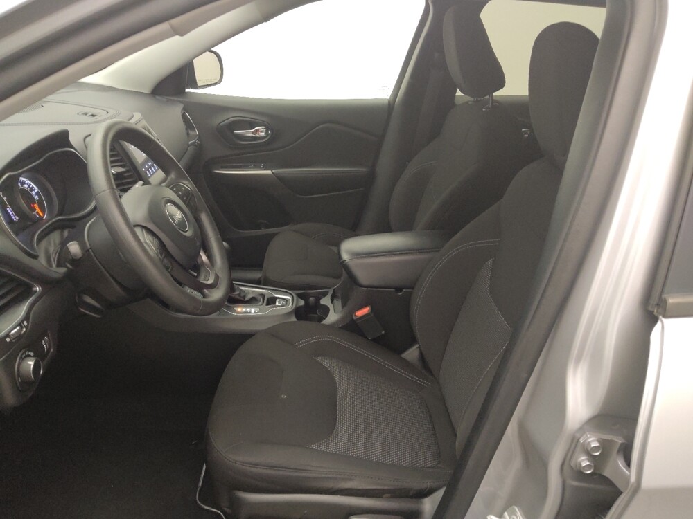 2020 Jeep Cherokee in Houston, TX 77074 - 18081602 17