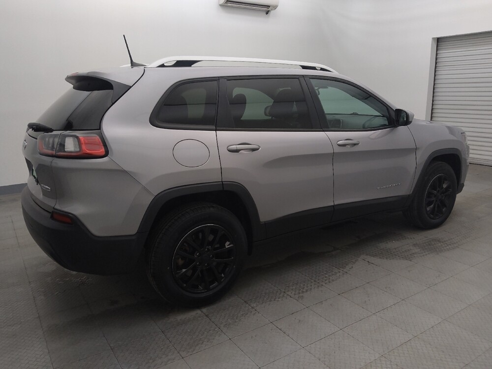 2020 Jeep Cherokee in Houston, TX 77074 - 18081602 10