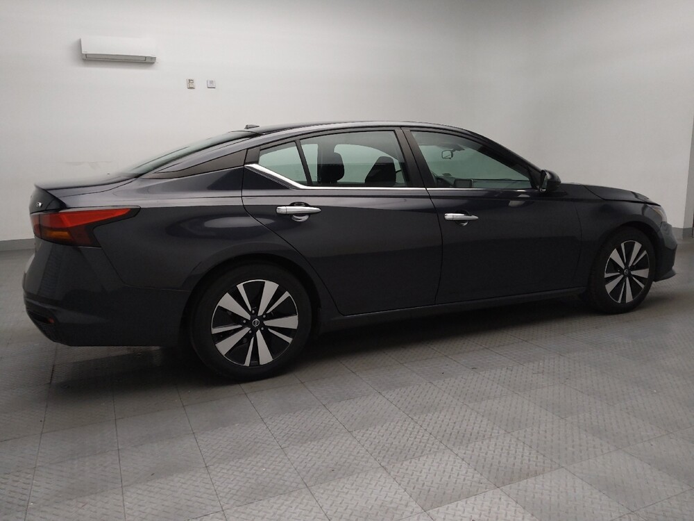 2022 Nissan Altima in Tulsa, OK 74145 - 18081631 10