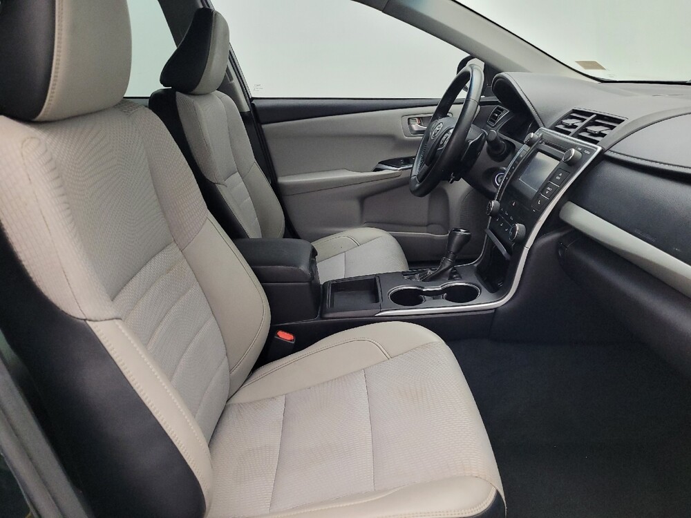 2017 Toyota Camry in Savannah, GA 31419 - 18081647 21