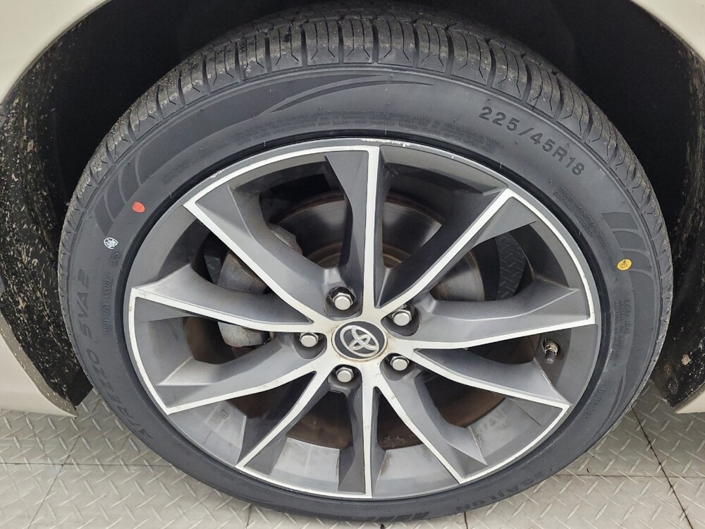 2015 Toyota Camry in Charlotte, NC 28273 - 18081651 31