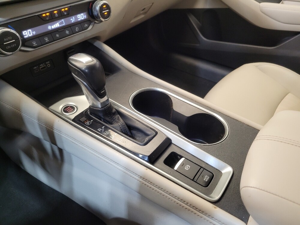 2019 Nissan Altima in Columbus, OH 43228 - 18081662 26