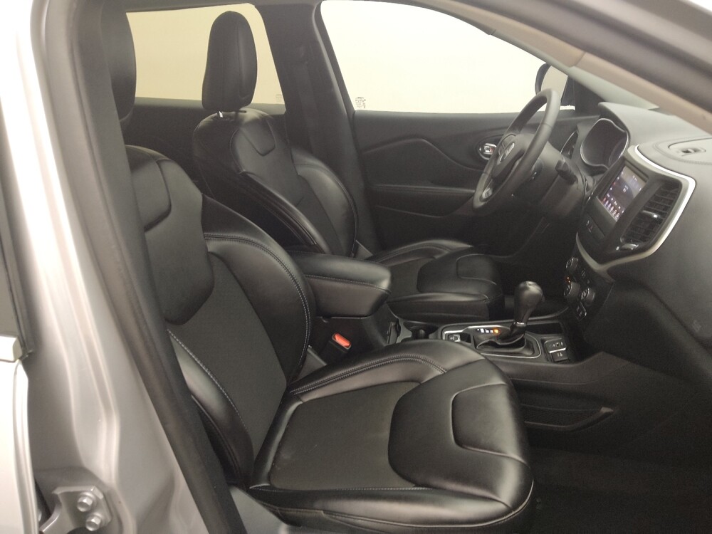 2020 Jeep Cherokee in Baton Rouge, LA 70816 - 18081664 21