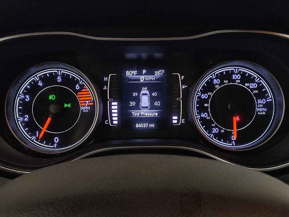 2020 Jeep Cherokee in Baton Rouge, LA 70816 - 18081664 23