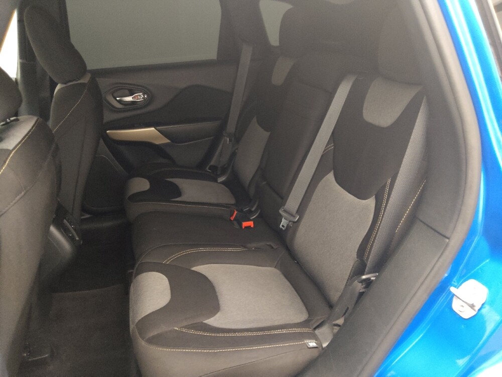 2018 Jeep Cherokee in Houston, TX 77034 - 18081671 18