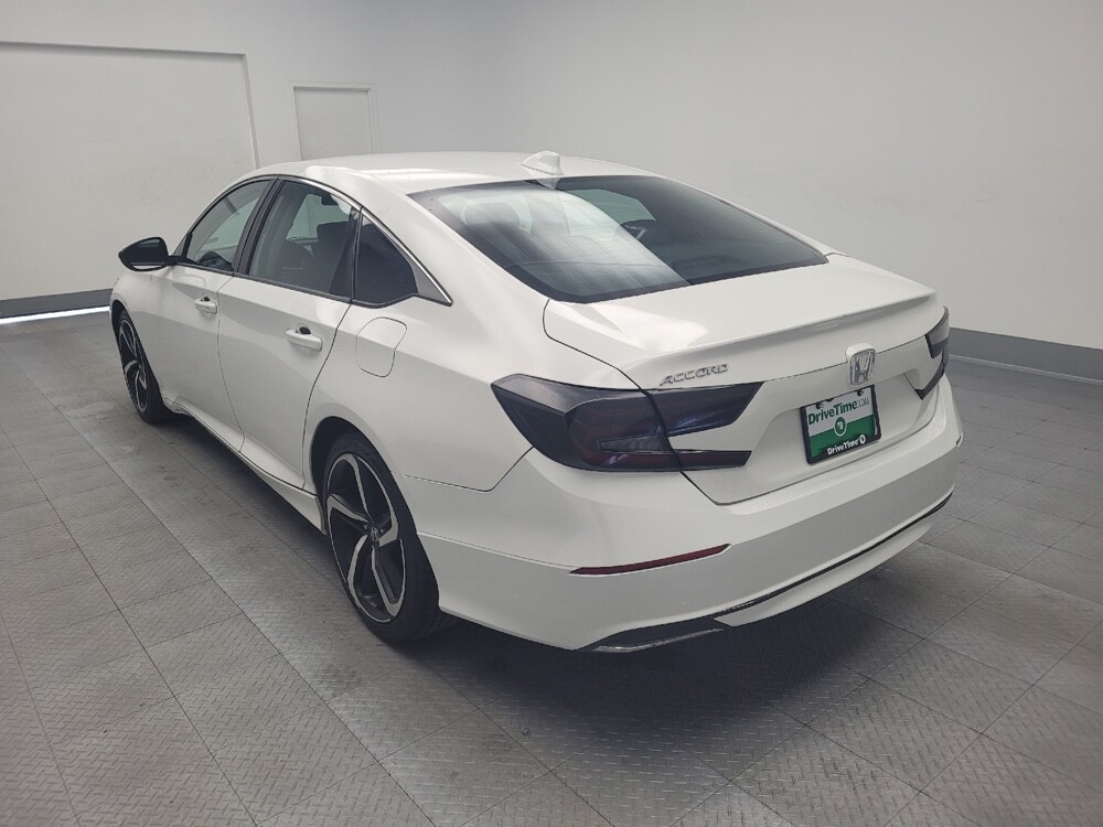 2018 Honda Accord in Huntsville, AL 35816 - 18081677 5