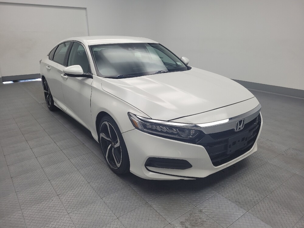 2018 Honda Accord in Huntsville, AL 35816 - 18081677 13