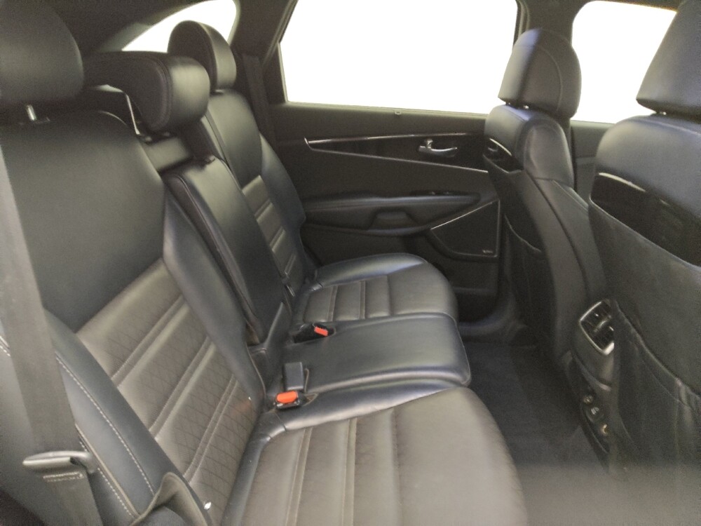 2017 Kia Sorento in Colorado Springs, CO 80909 - 18081685 19