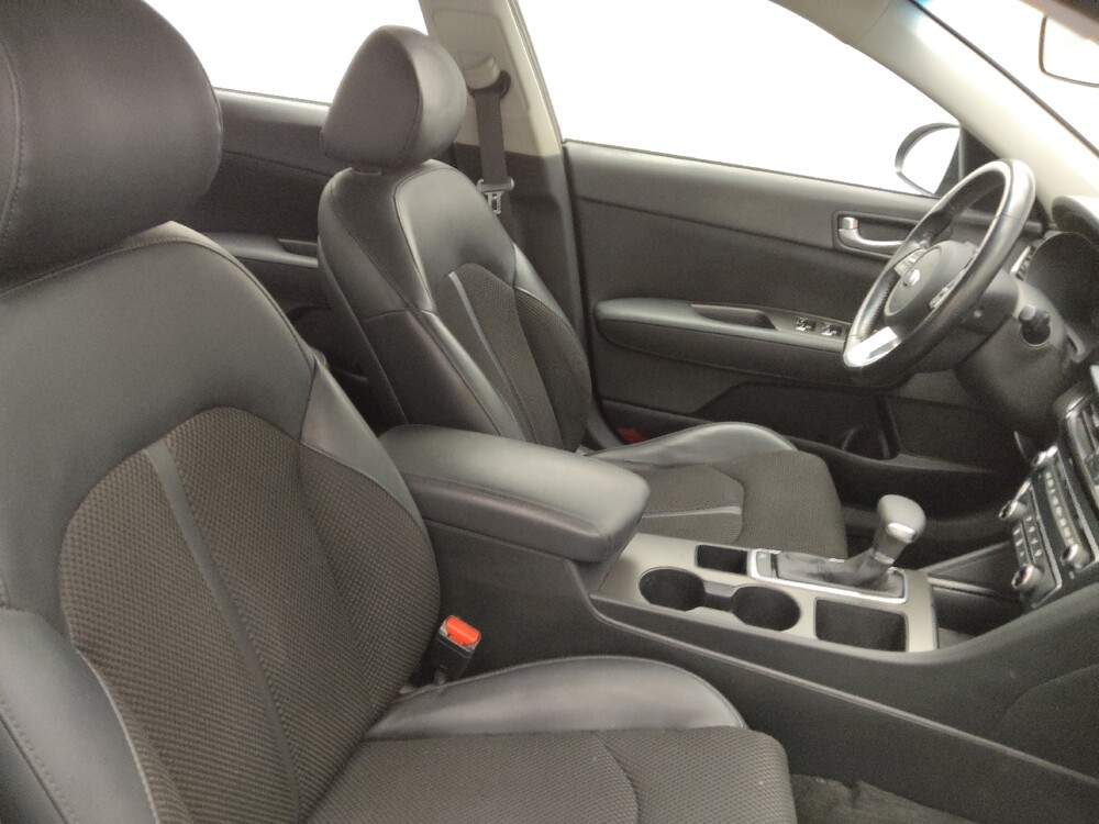 2020 Kia Optima in Lakewood, CO 80215 - 18081689 21