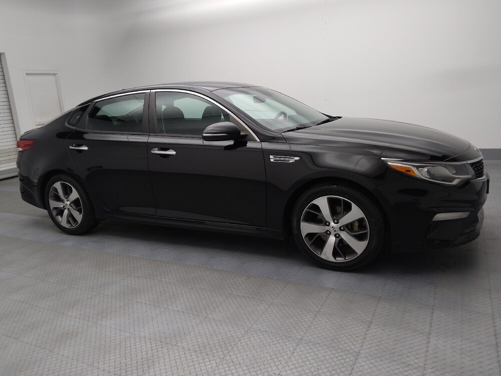 2020 Kia Optima in Lakewood, CO 80215 - 18081689 11