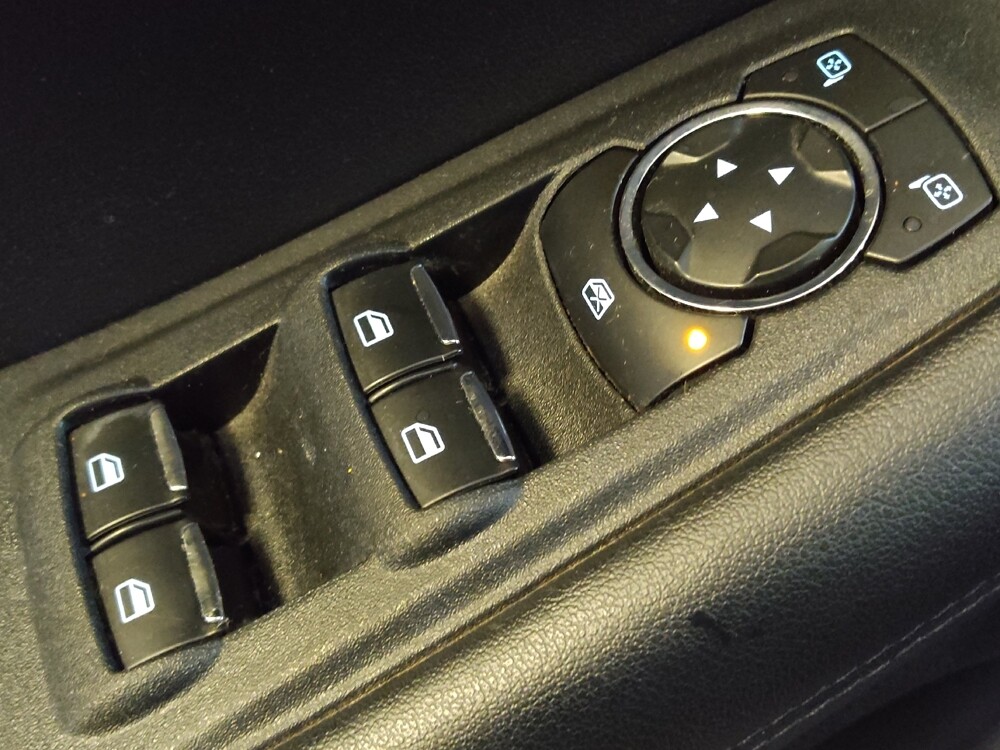 2020 Ford Edge in Greensboro, NC 27407 - 18081713 27