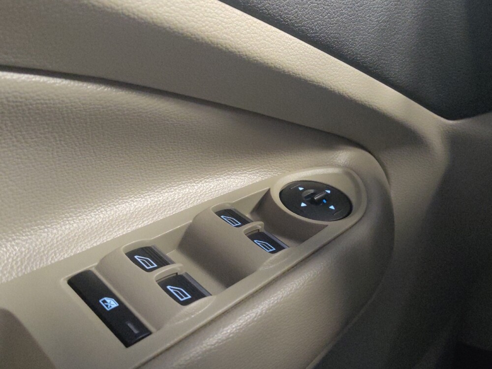 2017 Ford Escape in Mesa, AZ 85210 - 18081723 27
