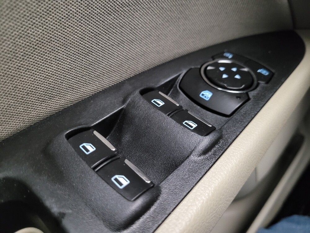 2019 Ford Fusion in Glendale, AZ 85301 - 18081726 27