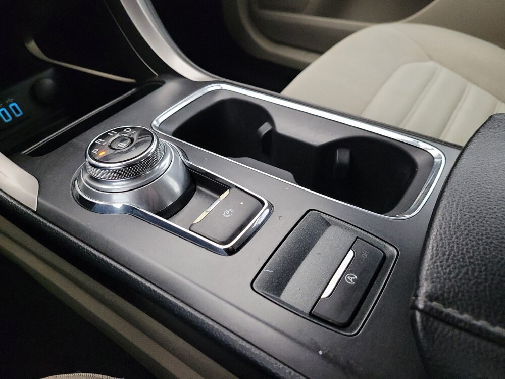 2019 Ford Fusion in Glendale, AZ 85301 - 18081726 26