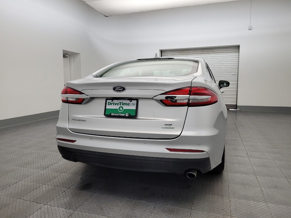 2019 Ford Fusion in Glendale, AZ 85301 - 18081726 7