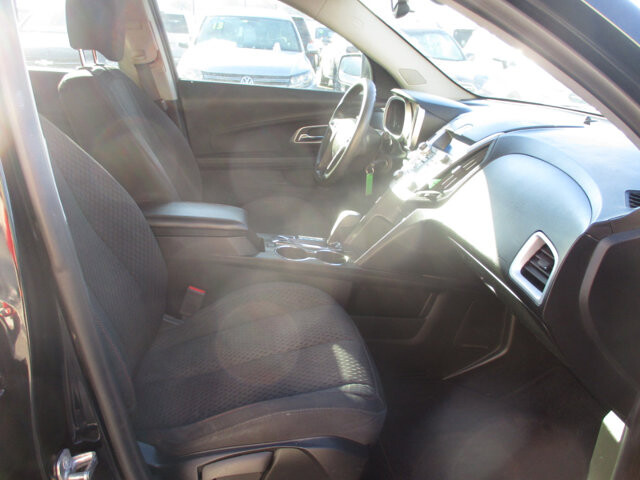 2015 Chevrolet Equinox in Oak Grove, MO 64075 - 18081730 10