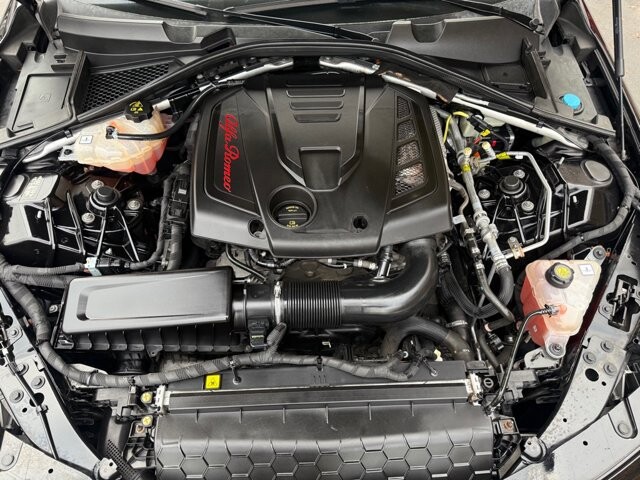 2017 Alfa Romeo Giulia in Pottsville, PA 17901 - 18081739 25