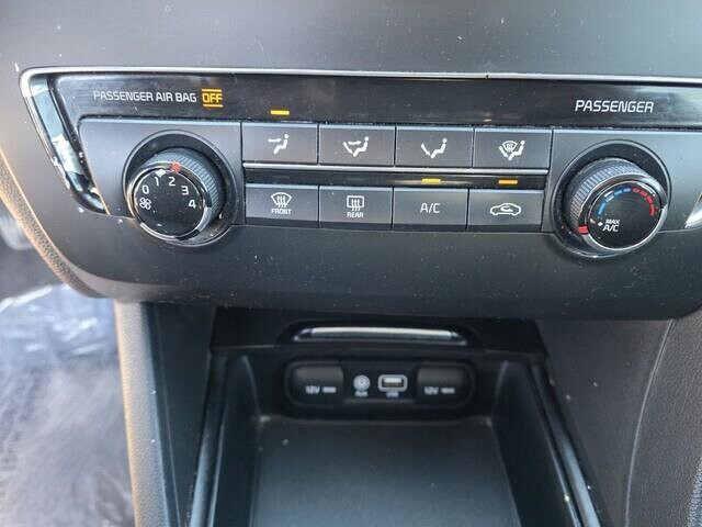 2016 Kia Optima in Mesa, AZ 85212 - 18081741 19