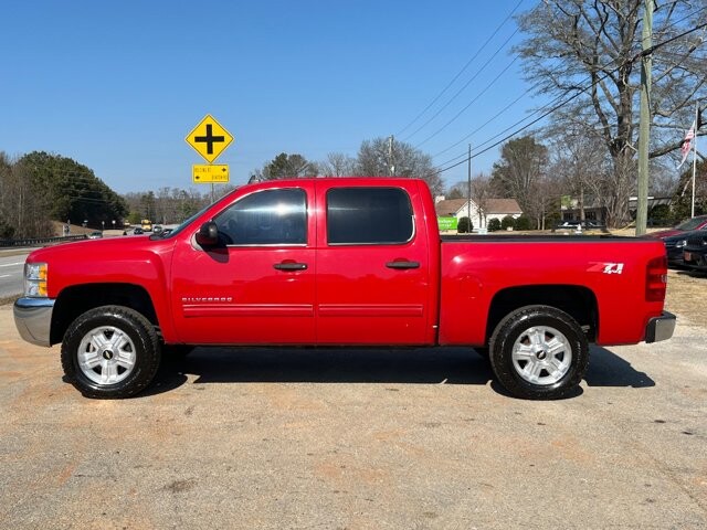 2013 Chevrolet Silverado 1500 in Flowery Branch, GA 30542 - 18081754 3