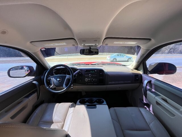 2013 Chevrolet Silverado 1500 in Flowery Branch, GA 30542 - 18081754 9