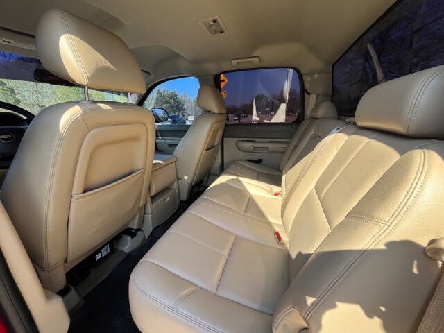 2013 Chevrolet Silverado 1500 in Flowery Branch, GA 30542 - 18081754 11