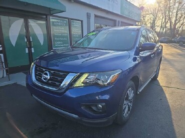 2020 Nissan Pathfinder in Knoxville, TN 37912