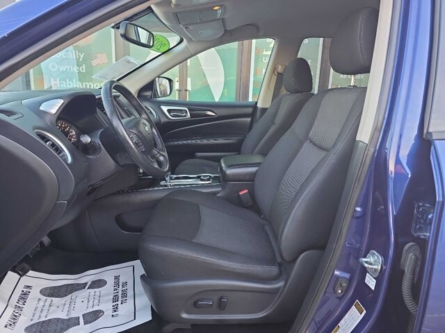 2020 Nissan Pathfinder in Knoxville, TN 37912 - 18081774 10