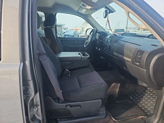 2014 Chevrolet Silverado 2500 in Wadena, MN 56482 - 18081777 38