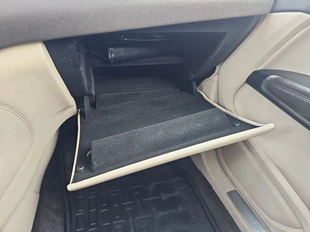 2017 Lincoln MKC in Wadena, MN 56482 - 18081779 10