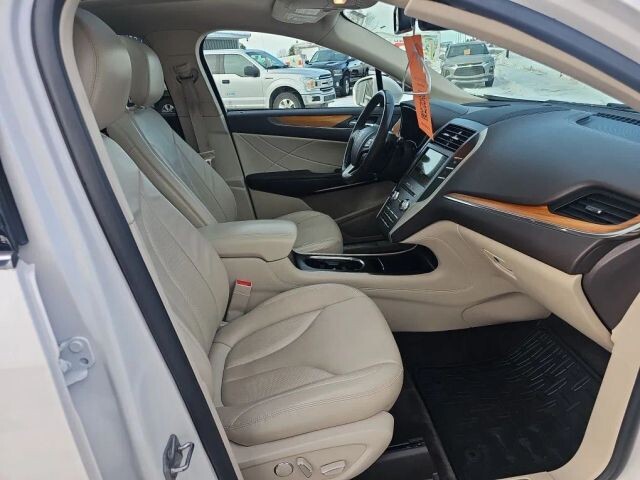 2017 Lincoln MKC in Wadena, MN 56482 - 18081779 31