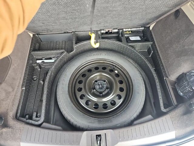 2017 Lincoln MKC in Wadena, MN 56482 - 18081779 26