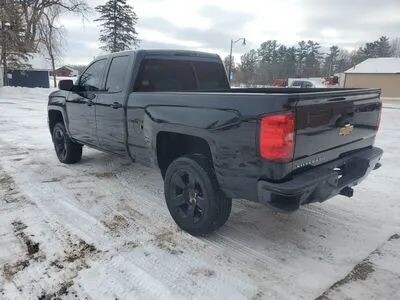 2015 Chevrolet Silverado 1500 in Wadena, MN 56482 - 18081782 4