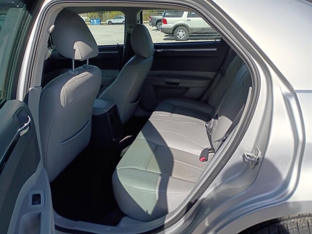 2007 Chrysler 300 in Hudson, FL 34669 - 18081790 9