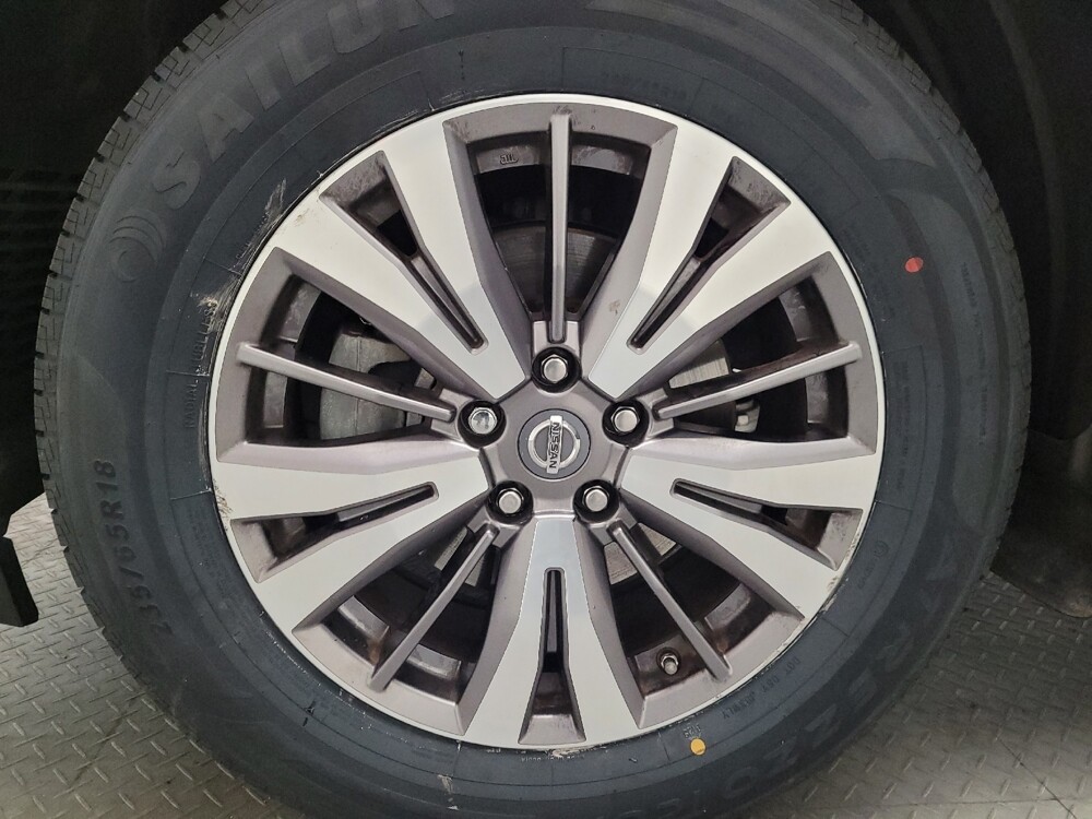 2019 Nissan Pathfinder in Torrance, CA 90504 - 18081801 31