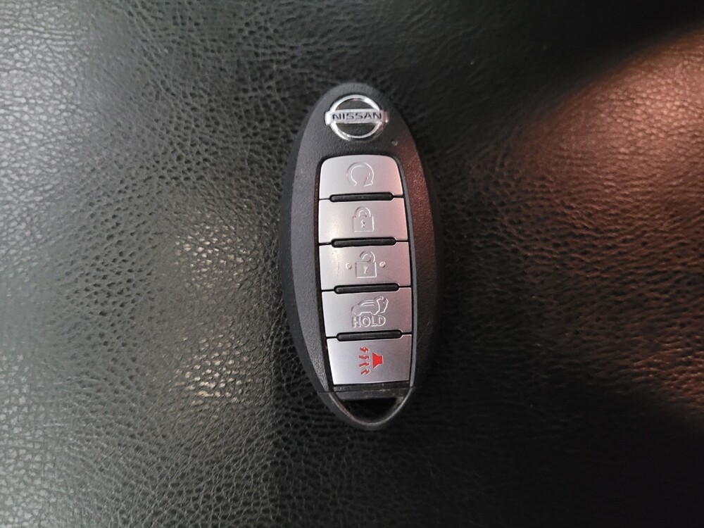 2019 Nissan Pathfinder in Torrance, CA 90504 - 18081801 32