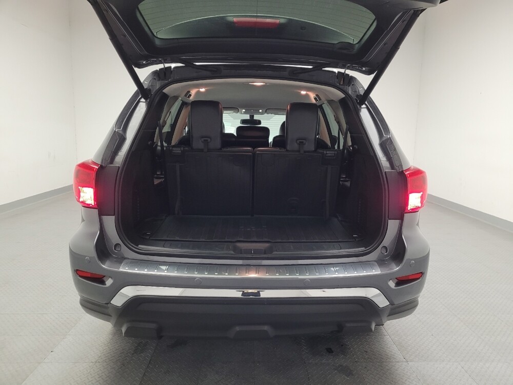 2019 Nissan Pathfinder in Torrance, CA 90504 - 18081801 29