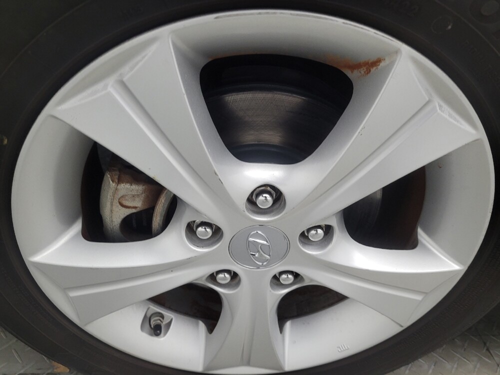 2013 Hyundai Elantra Coupe in Chattanooga, TN 37421 - 18081802 31