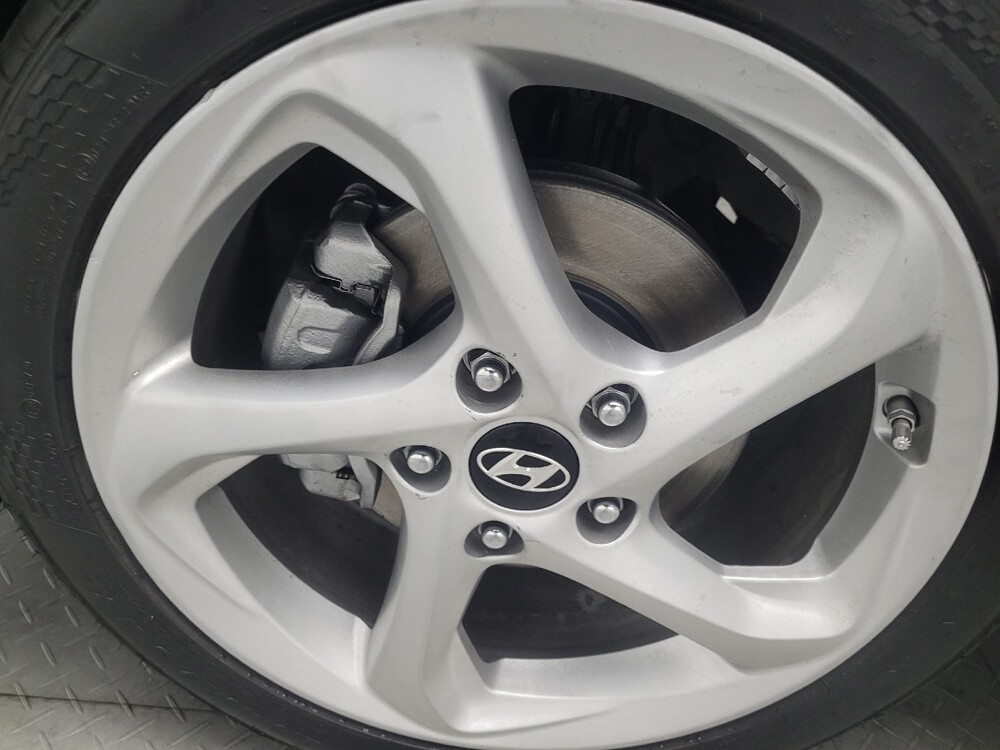 2018 Hyundai Elantra in Duluth, GA 30096 - 18081811 31