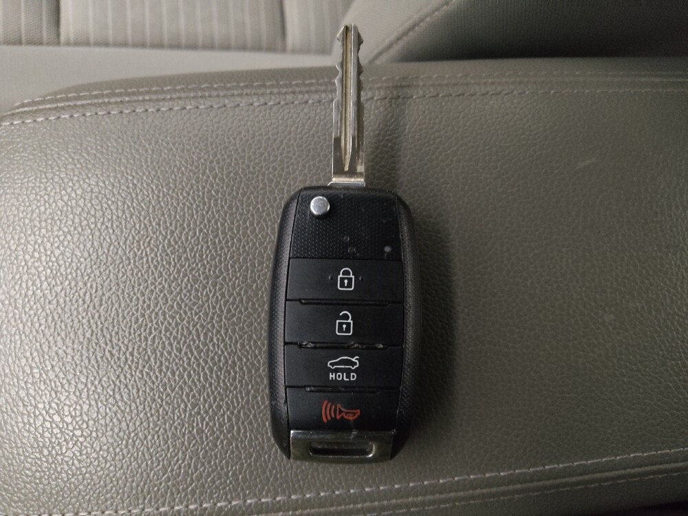 2014 Kia Forte in Duluth, GA 30096 - 18081814 32